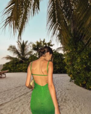 Ifigeneia Tzola Instagram - Maldives 💚✨

#Maldives #nightout #summer2023 #green