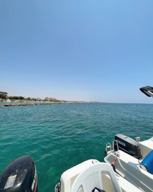 Ifigeneia Tzola Instagram - 📍212 
Το τελευταίο επεισόδιο του Β’ Κύκλου 
Είστε έτοιμοι για απόψε; ⚠️😱🌊
Directed by @georgiou82 

#gitiselias #vasiliki #season2 #finale