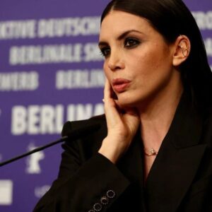 Ilenia Pastorelli Instagram - About yesterday @berlinale 
@zimmermann  @delfinadelettrez
@lesilla 
@iamemanueleromano 
@rubik_comunicazione
