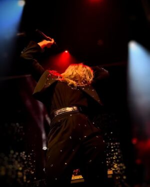 Ilse DeLange Instagram - Utrecht was 🔥

@tivolivredenburg 
📷 thanks for the pictures: Anna, Eveline & Kim!