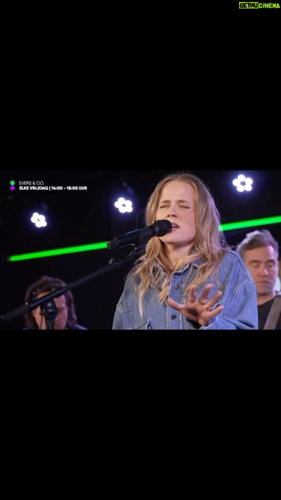 Ilse DeLange Instagram - Love playing this song live! We played ‘Tainted’ live at @eversenco….check my YT page for the full performance! ❤️