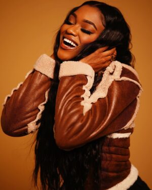 Imani Lewis Instagram - Let’s get started, shall we?🍂🤎
📸: @vp.trey