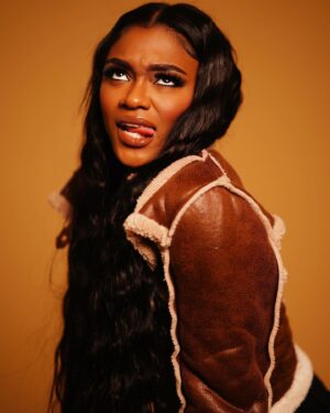 Imani Lewis Instagram - Let’s get started, shall we?🍂🤎
📸: @vp.trey