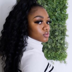 Imani Lewis Instagram - Single drops next month…it’s fckn nuts…get #Ready4Mocha #Ready4Intro 💚🖤
📸: @revonharris