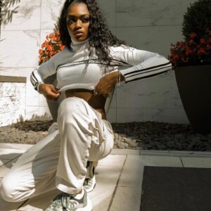 Imani Lewis Instagram - Single drops next month…it’s fckn nuts…get #Ready4Mocha #Ready4Intro 💚🖤
📸: @revonharris