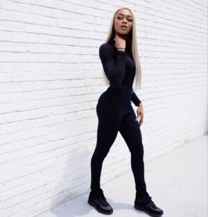 Imani Lewis Instagram - PLT💣🖤
📸: @revonharris