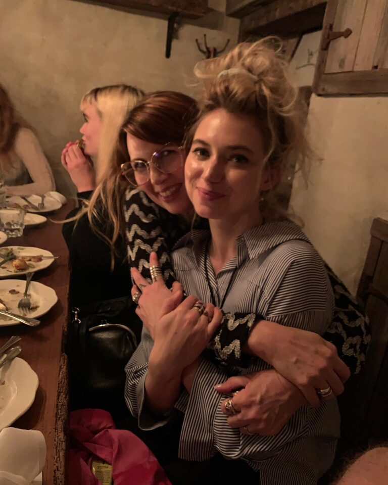 Imogen Poots Instagram - Celebrating @kameronlennoxcostumes on her birthday. No sufferer of fools but a lover of ghouls. Floated on films sets with the most watchful eye, a true protector. Crafting worlds and characters with her special fuckin sauce. In awe and so proud of you wonderful friend. A warrior 🤡. From bloody fridges, to warbling polka dots, the largest sunhat I ever did see. How lucky am I to cluck alongside you down this path, you spunky lil chick’n. Love you 🖤 #devo #devo #devo
