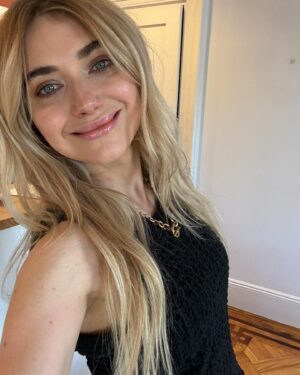 Imogen Poots Thumbnail - 28.3K Likes - Top Liked Instagram Posts and Photos