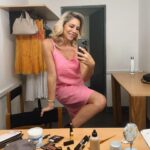 Inés Palombo Instagram - Looks de la senana 🤍 Cómodos y fresquitos 🙃 Preferido? @tiendalima @baticana Accesorios @lovelolaaccesorios #looks #outfit #accesorios #ropa #mujer