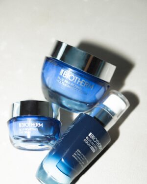 Inês Aguiar Instagram - #pub Uma rotina simples e eficaz, aliada ao cuidado poderoso de Retinol puro da @biotherm . O meu trio preferido de há já algum tempo: o novo creme de olhos, o serúm e o creme ✨

 #biotherm #skincare #proretinol #bluetheraphy