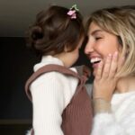 Inês Gutierrez Instagram - #familygoout com direito a frutas, banana, papaia com canela, dodots e remelas. Posso congelar isto?