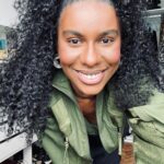 Indira Nascimento Instagram - GRWM para @umadocemaravilha . Styling @luanadesa