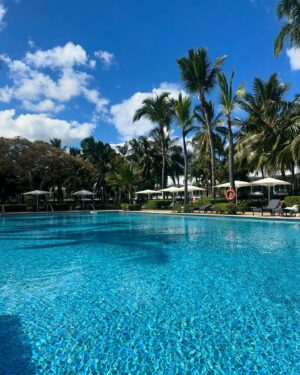 Inês Simões Instagram - Relax the mind, renew the body and revive the soul! #ComeAlive #mauritius🇲🇺 #solferiasviajaraproxima #solferias @solferias_operadorturistico @sugarbeachmauritius @your_sunlife