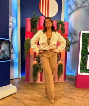 Inês Simões Instagram - Em tons terra hoje! #tvi