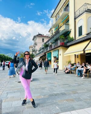 Inês Simões Instagram - From Italy with love🤍 #carroseldefotos #primeirodia #bellagio #varenna #lagodicomo