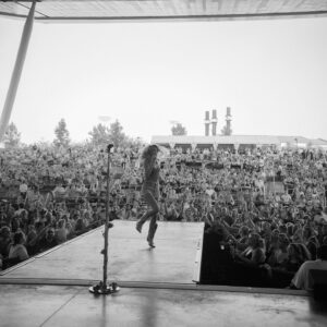 Ingrid Andress Instagram - INDY 🫶🏼 what a time we had together. I’ll see you tonight Detroit for the last night of the #duckbucktour !! 

📷 @worldfamousmuriel