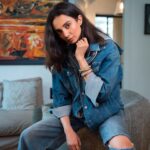 Ira Dubey Instagram - 🦋👖🧢🧊🧬💥✨ @areesz @bombaebyaisha @harrysingh_93 @viariaccessories