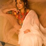 Ira Sone Instagram - Nagma ✨ . . #saree #sareelove #sareelovers #sareeindia #instagram #explore #exploremore #explorepage #sareesilk