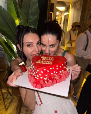 İrem Yüksel Instagram - Can I have extra candle for the cake plssss🤭