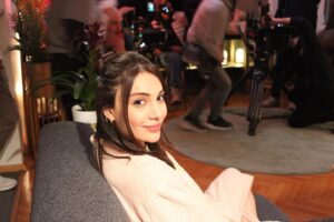 İrem Yüksel Instagram - @askfilmiofficial dump geldi❣️
Çekimlerimizi bitirdik izlemek için sabırsızlanıyorum🦥 
Vee special thanks to: canım hocam @denizdenizciler ❣️
@askfilmiofficial 
Ve canım cemrom @cemrebaysel 
İyi ki siz🙏🏼