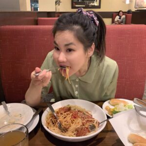 Irene Choi Instagram - Baby’s first Olive Garden