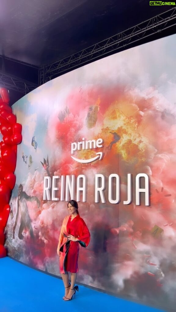 Irene Junquera Instagram - En el preestreno de Reina Roja 👸🏻 ¡Gracias @galleryroomc por vestirme! @vidaymilagrosofficial @dimeqmquieres @stevemaddenesp Y a @dypcomunicacion por invitarme ❤️