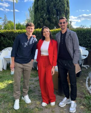 Irene Junquera Instagram - El otro día tuve la suerte de presentar un evento muy chulo y, además, bien rodeada 🔝