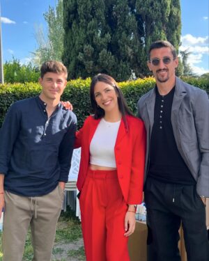 Irene Junquera Instagram - El otro día tuve la suerte de presentar un evento muy chulo y, además, bien rodeada 🔝