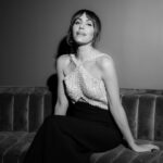 Irene Montalà Instagram - Gracias @pedrocedeno1 y @diorbeauty por acompañarme siempre a pesar de la lluvia y del viento huracanado. Y gracias @davidgallardophoto por estas fotos preciosas❤️ @festivalmalaga @vanityfairspain @ns_management_ @diorling1
