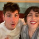 Irene Montalà Instagram - Noche Académica. @laacademiaprime ¿La habéis visto? ¿Qué os ha parecido? Maravilla eres @marcsolerrull ❤️. Cuando salimos a la calle, comenzó a llover. La última foto somos yo y mi flequillo después de la lluvia. Marc jamás olvidará esa imagen 😎. Feliz domingo para todos🌹🌹