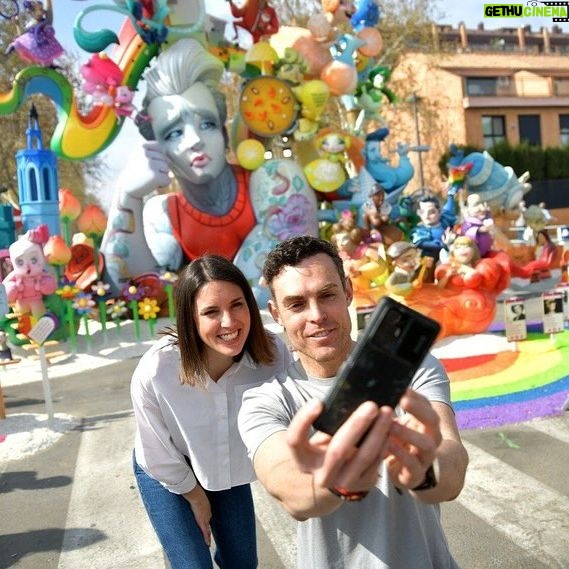 Irene Montero Instagram - Un año más en las Fallas de Valencia🥰💜