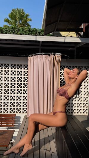 Irina Stroganova Instagram - Panas 🥵