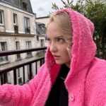 Irina Myagkova Instagram - Paris🩷 он а пердю мэ багяж😎он а трувэ мэ багяж☺️