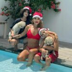 Irmak Ünal Instagram - Just love…from my little fam to yours… 🧿 and gratitude for another day on my beautiful island. #grateful #thankful #irmakkaylaandvadi #merrychristmas #withlove