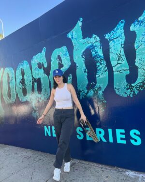 Isa Briones Instagram - appreciation post for the little girl inside me screaming cuz she’s on a billboard. pinching myself, crying, throwing up 🤮 also I love these boyzzzz 😍 also my dad at the end 🥹
#goosebumpsseries #disneyplus