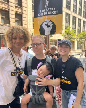 Isa Briones Instagram - I think it goes “live long and PAY YOUR WRITERS AND ACTORS”…. right?

love picketing with my space friends🩵
(yes I have an eye thing but i’m okay and rocking the pirate look imho)
#sagaftrastrike #unionstrong