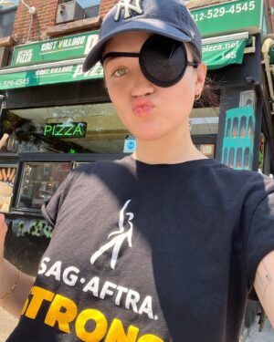 Isa Briones Instagram - I think it goes “live long and PAY YOUR WRITERS AND ACTORS”…. right?

love picketing with my space friends🩵
(yes I have an eye thing but i’m okay and rocking the pirate look imho)
#sagaftrastrike #unionstrong