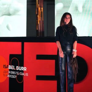 Isabel Burr Instagram - Gracias por un espacio tan bonito para permitirnos ser vulnerables, para permitirnos transmitir, para permitirnos ser. ♥️♥️♥️
@tedxjardinzenea son lo máximo @maria_andrea_om @_omarbazan_