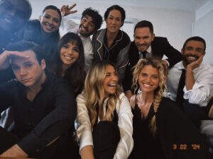 Isabel Figueira Instagram - Esta fotografia diz tudo✨✨
Muito felizes a fazer este projeto tão especial!
Obrigada por gostarem tanto da nossa/vossa CACAU @tvioficial .
Até já ❤️