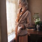 Isabel Lucas Instagram - @markrogers_photo recently sent me some on-set pictures. I personally don’t feel very relaxed having photos taken but it’s somehow different when I’m in character. I loved exploring this character with the lens on her. It feels like a joy and such an honour to work with artists as humble as Mark. There’s a silence to his nuanced nimble method that translates to his amazing pictures. 📷 @markrogers_photo