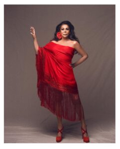 Isabel Pantoja Instagram - 50 AÑOS EN LA MÚSICA 🎶 Vamos a celebrarlo y a vivirlo juntos. Os espero con todo mi corazón ♥️ SEVILLA 23 SEPTIEMBRE 2023 MADRID 13 ABRIL 2024 📸 @adasat Make Up @albertodugarte Peluquería @abadpelukeros