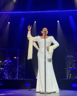 Isabel Pantoja Instagram - ¡New York, que bonito ha sido cantarte! 🤍🗽🇺🇸