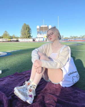 Isabella Crovetti Instagram - From Senior Sunrise🌅 
~
~
~
#sun #sunrise #picnic #footballfield #aesthetic #blanket #girls #girlgroup #girlsday #girl #blonde #fit #outfit #shoes #glasses #girlsglasses #bun