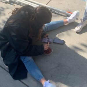 Isabella Crovetti Instagram - MORE BEHIND THE SCENES content for u all😌👯‍♀️✨✨✨
@hesallthatmovie @netflix 
#hesallthat #hesallthatnetflix #netflix #movie #netflixmovies #filming #bts #behindthescenes #film