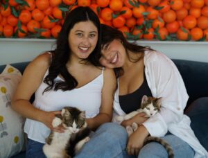 Isabella Gómez Instagram - Chosen family ❣️
📸: @jmegphotos