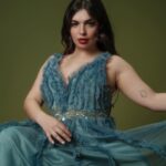 Isabella Gómez Instagram - 👸🏽Bridgerton x Little Mermaid 🐬 Wearing @milla from @pr_solo Shot by @joshakatz Styled by @stylesbyhoward Shot at @workhorseproductionsla In collaboration with @indiadebeaufort