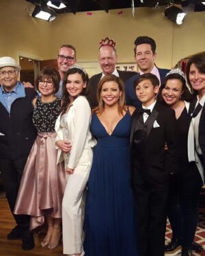 Isabella Gómez Instagram - 6 years since ODAAT premiered… que locura. Still the greatest joy and the greatest privilege of my life. Familia para siempre 🤍