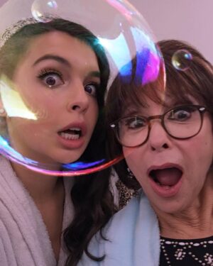 Isabella Gómez Instagram - 6 years since ODAAT premiered… que locura. Still the greatest joy and the greatest privilege of my life. Familia para siempre 🤍