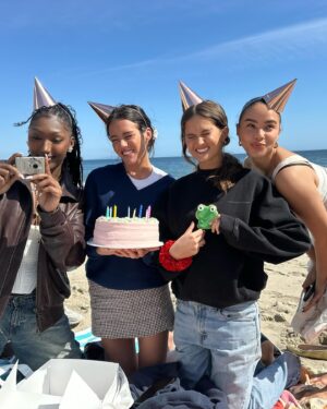 Isan Elba Instagram - I wish everyday could be a beach day