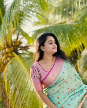 Ishwarya Ravichandran Instagram - Pongal vibes 🍯🎋🌾🌞🪷😍🪔
.
.
.
.
.
.
.#pongalcelebration #pongalkolam #pongalvibes🌾 #photoeveryday